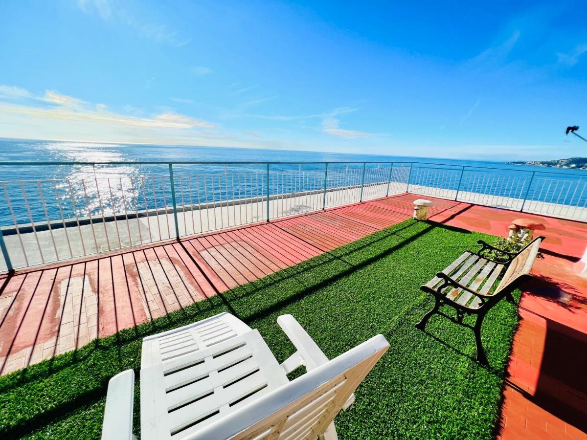Suite Sunset 11 - Fronte Mare Sanremo Exterior foto